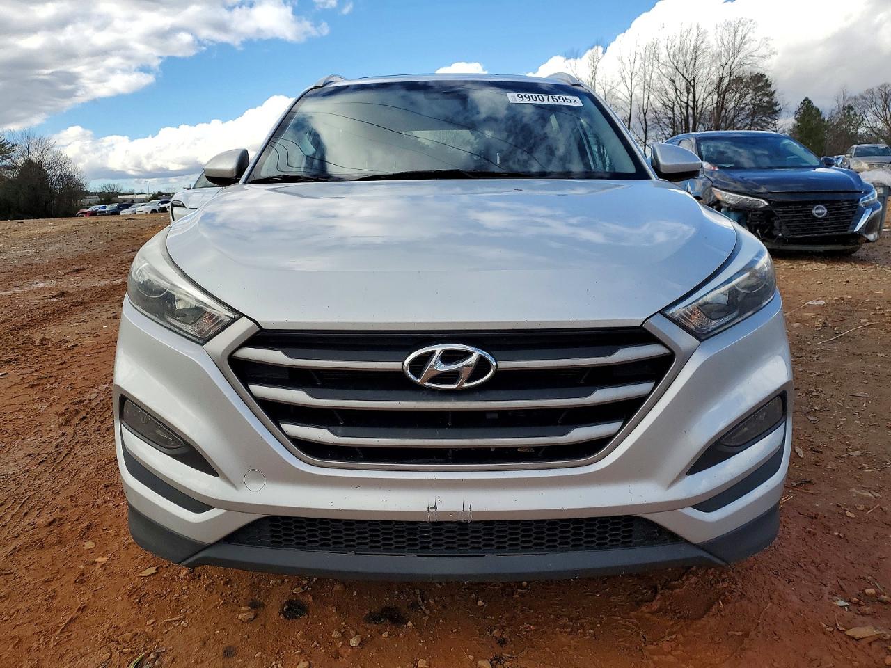 2018 HYUNDAI TUCSON SEL photo 5