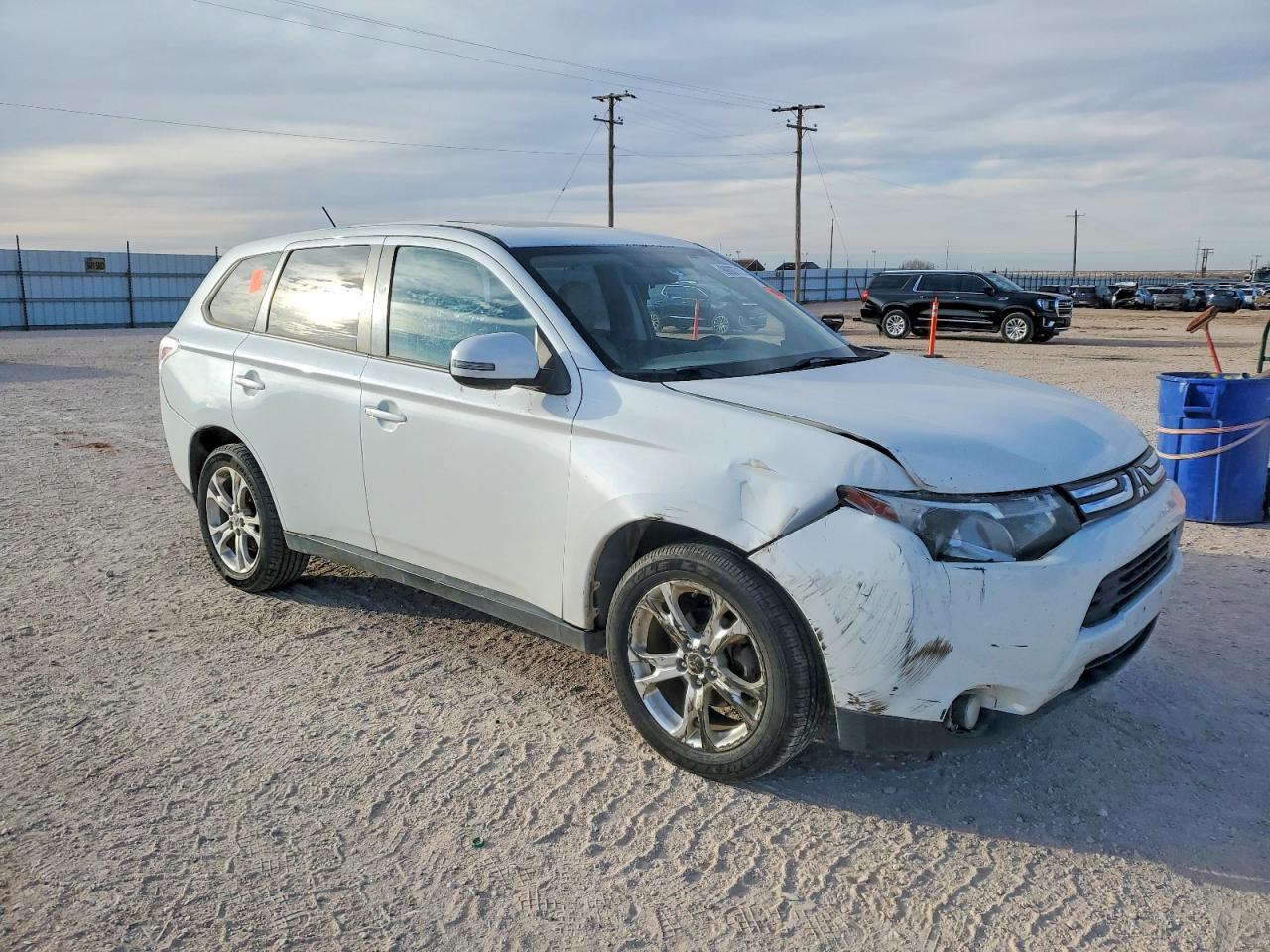 2014 MITSUBISHI OUTLANDER SE photo 4