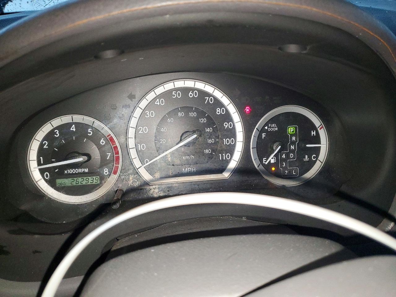 2004 TOYOTA SIENNA CE photo 9