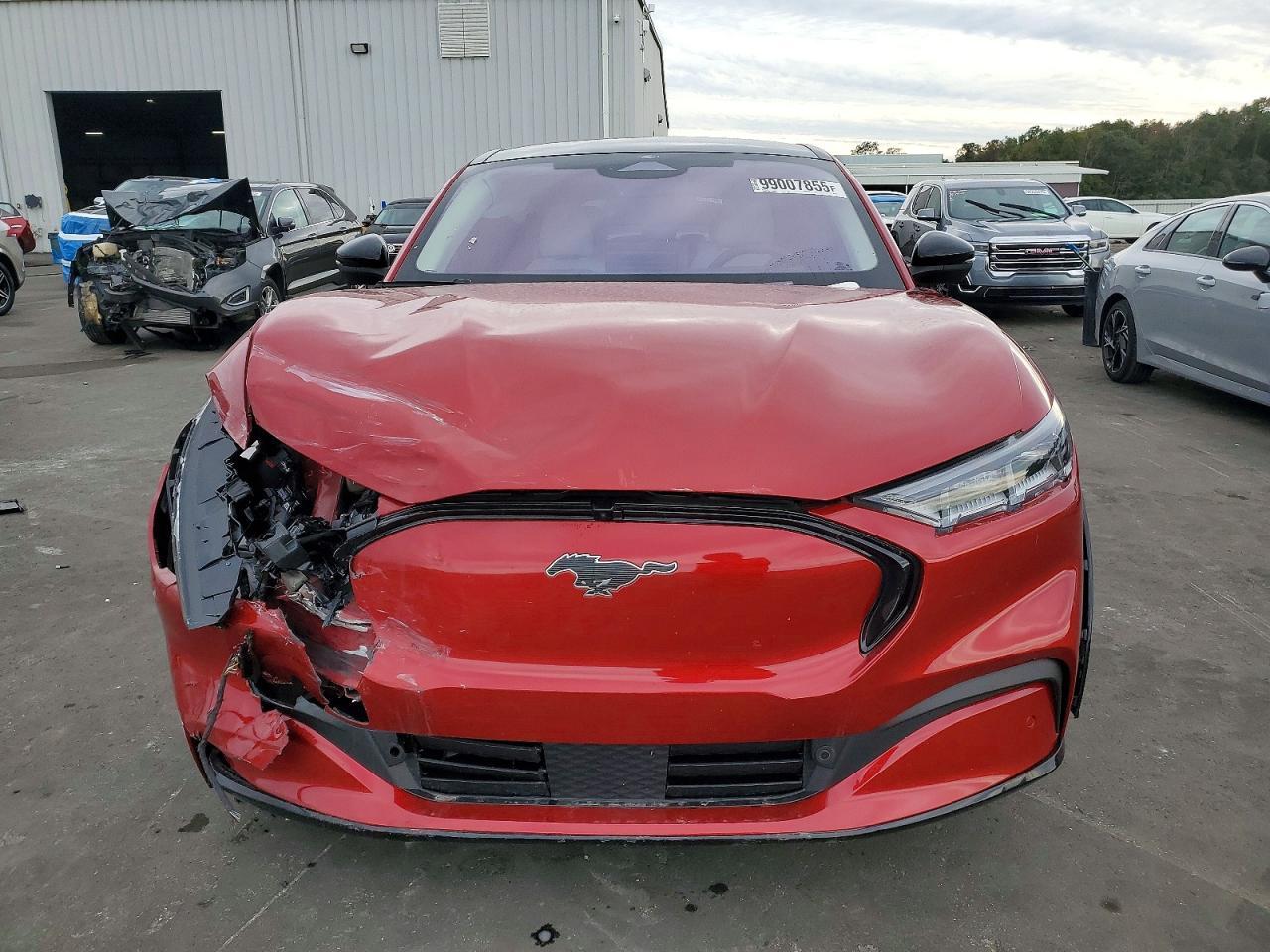 2021 FORD MUSTANG MACH-E PREMIUM photo 5