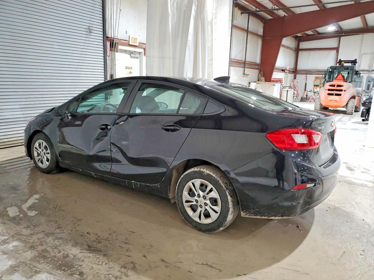 2019 CHEVROLET CRUZE LS photo 3