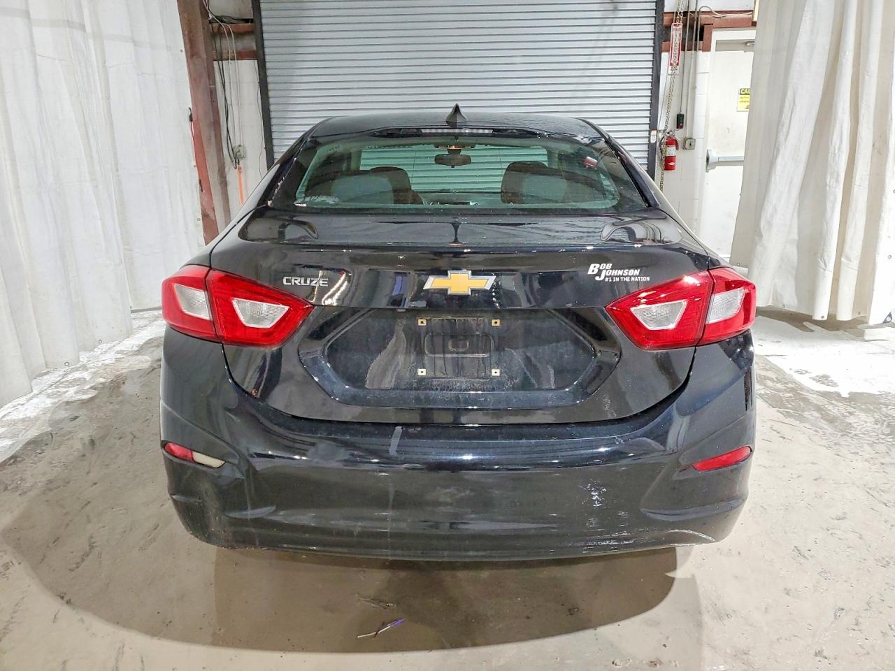 2019 CHEVROLET CRUZE LS photo 11