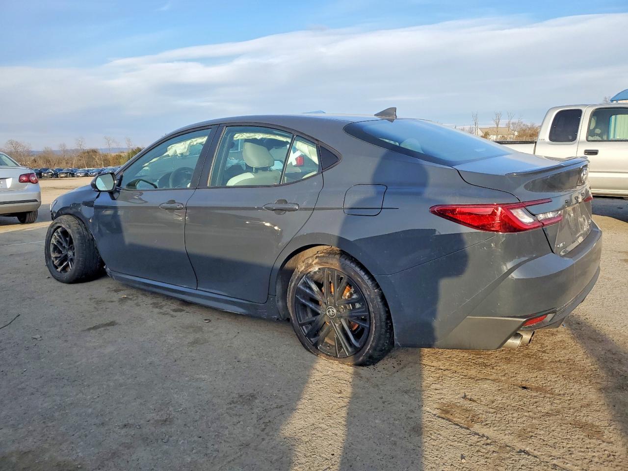 2025 TOYOTA CAMRY XSE photo 2