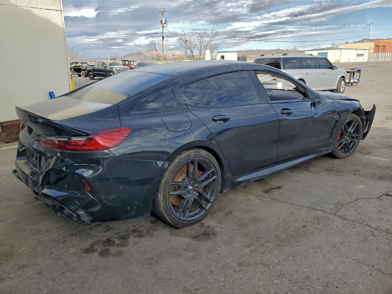 2022 BMW M8 photo 5