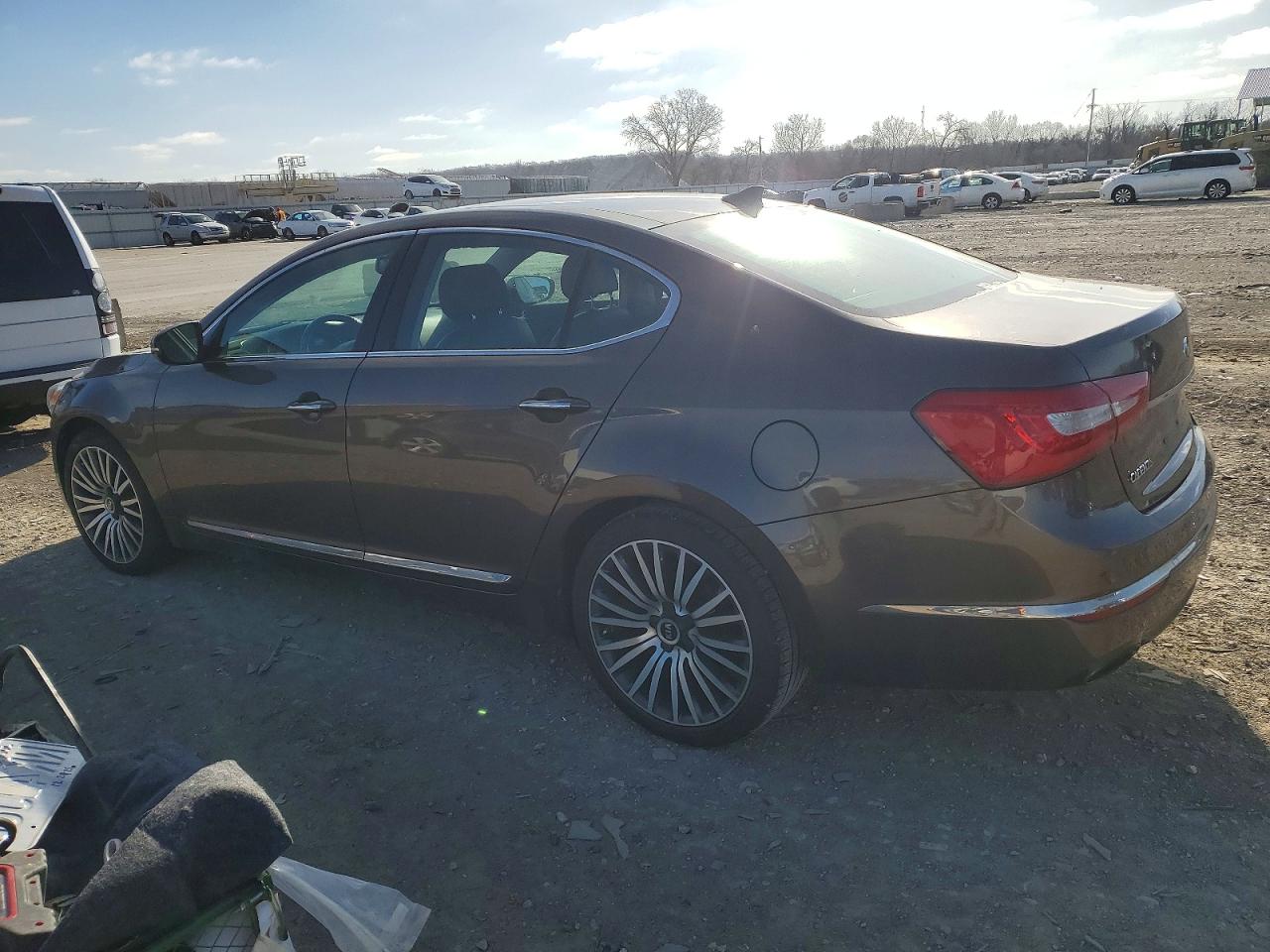 2014 KIA CADENZA PREMIUM photo 2