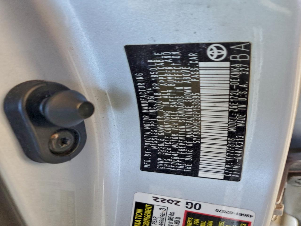 2014 TOYOTA COROLLA L photo 12