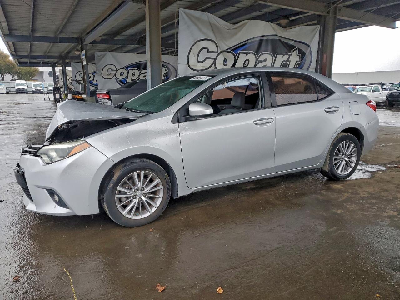 2014 TOYOTA COROLLA
