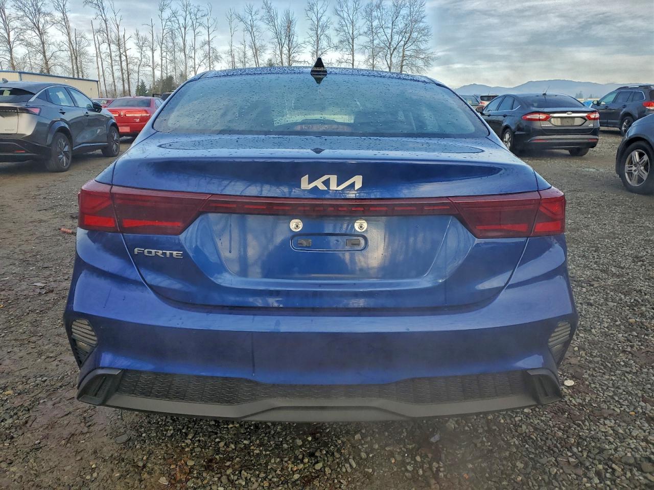 2023 KIA FORTE LX photo 6