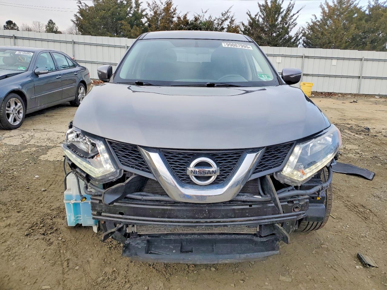 2014 NISSAN ROGUE S photo 5