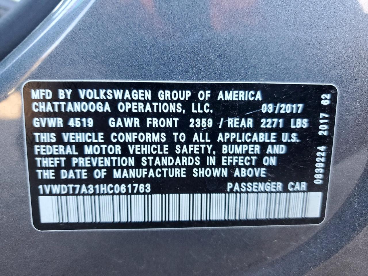 2017 VOLKSWAGEN PASSAT R-LINE photo 12