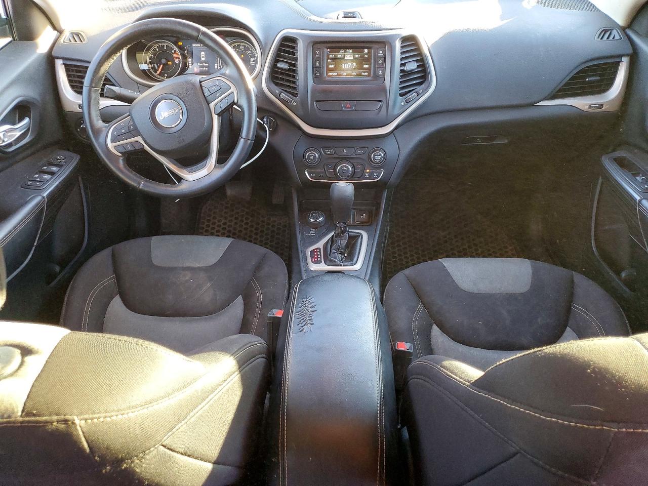 2016 JEEP CHEROKEE SPORT photo 15