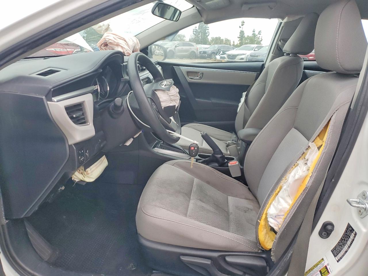 2016 TOYOTA COROLLA L photo 7