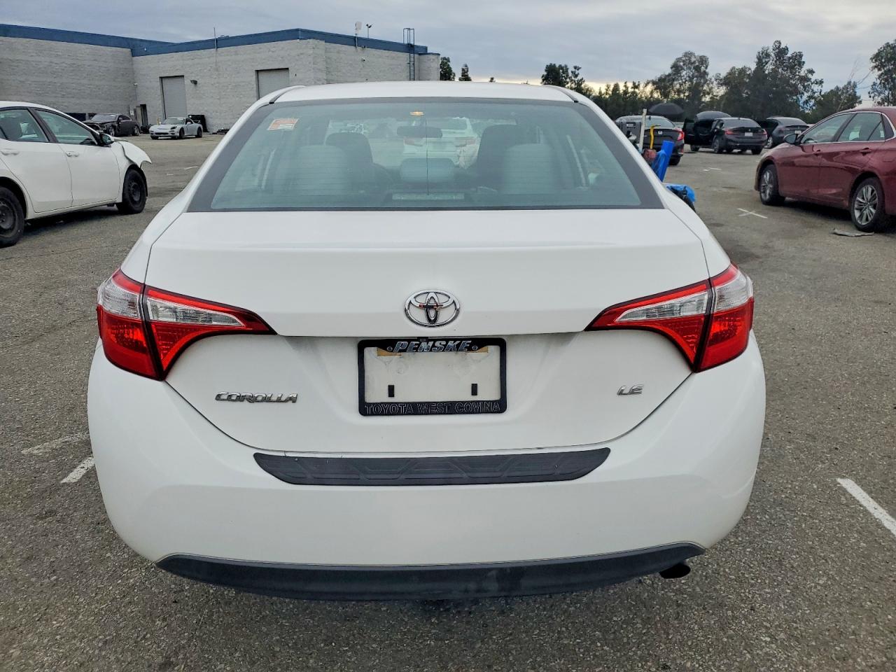 2016 TOYOTA COROLLA L photo 6