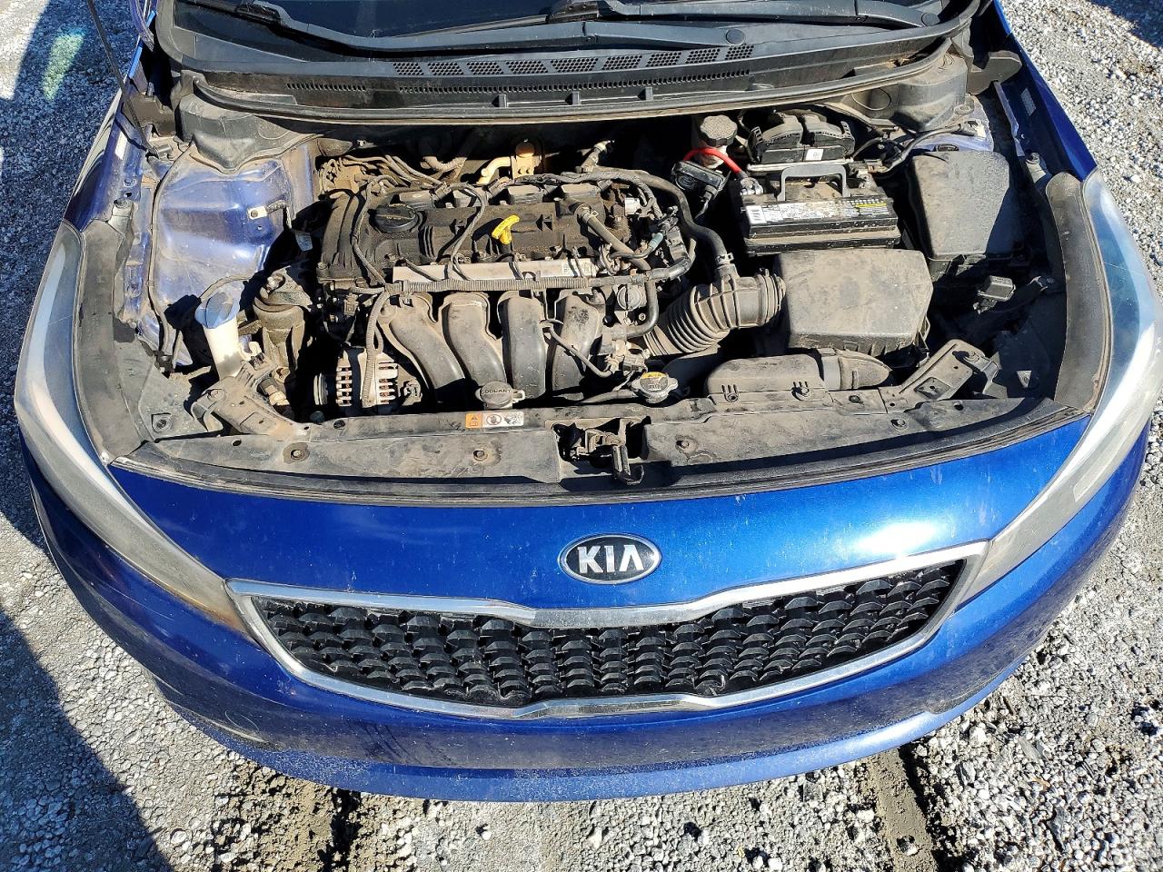 2017 KIA FORTE LX photo 11