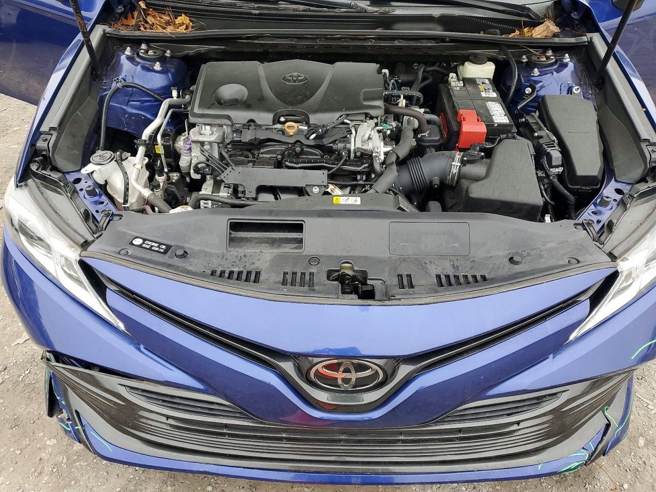 2018 TOYOTA CAMRY L photo 11