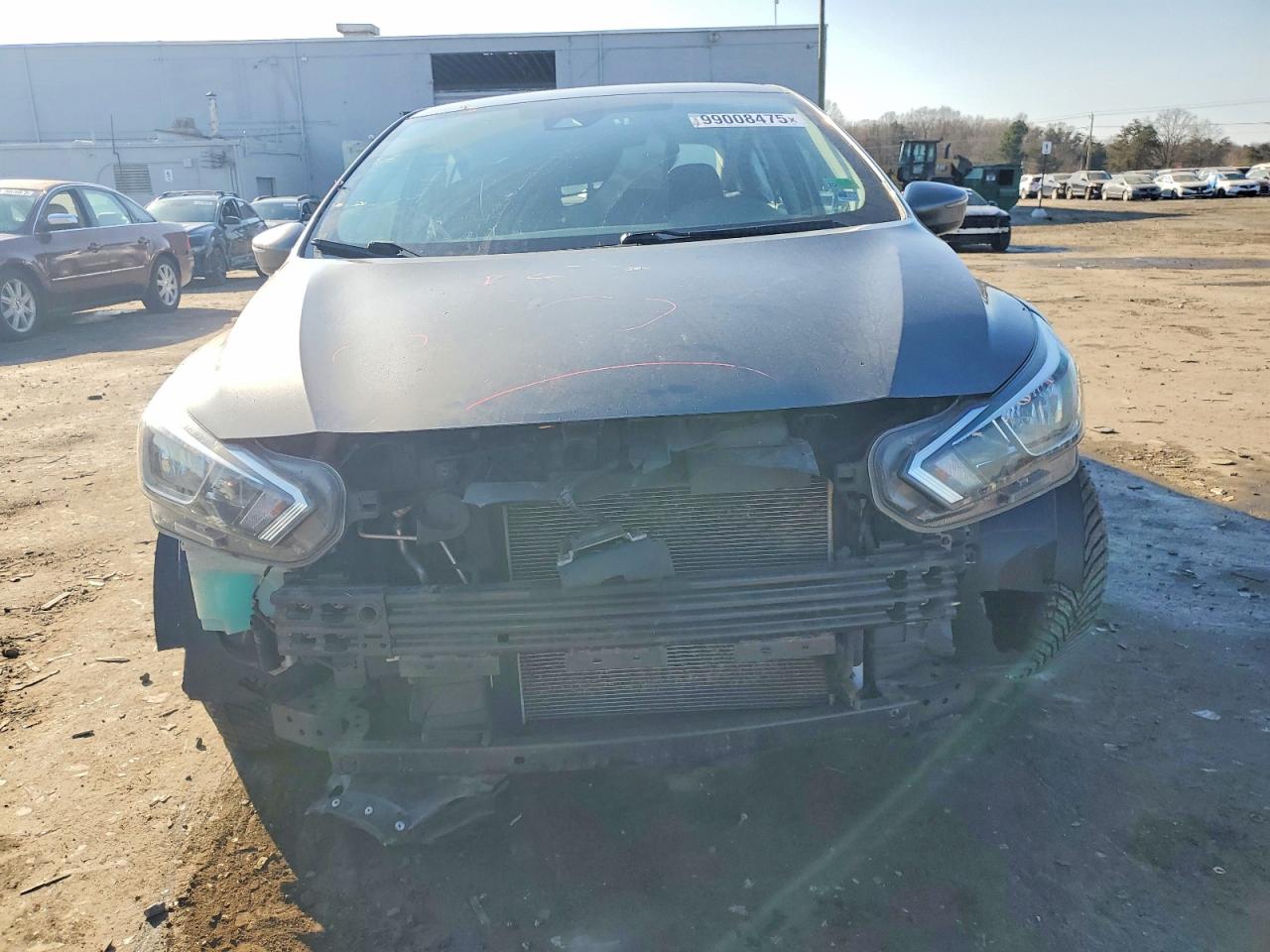 2020 NISSAN VERSA SV photo 5