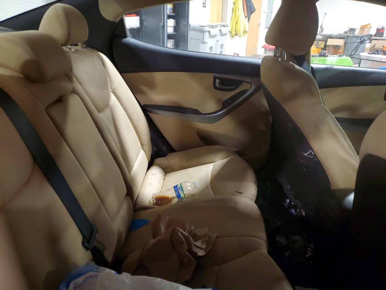 2012 HYUNDAI ELANTRA GLS photo 10
