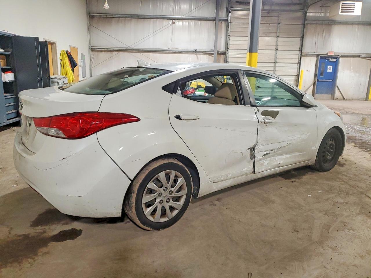 2012 HYUNDAI ELANTRA GLS photo 3