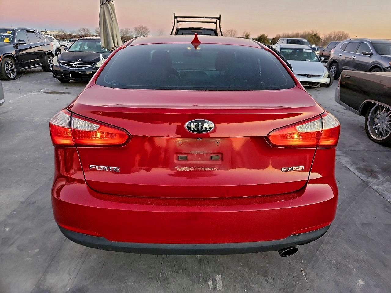 2014 KIA FORTE EX photo 6