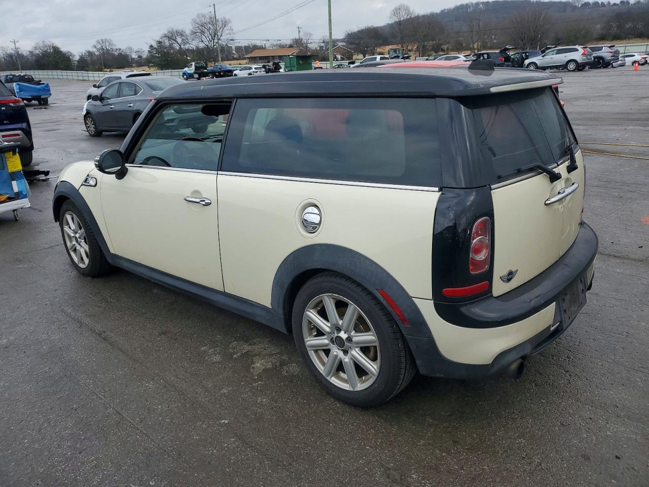 2011 MINI COOPER S CLUBMAN photo 2