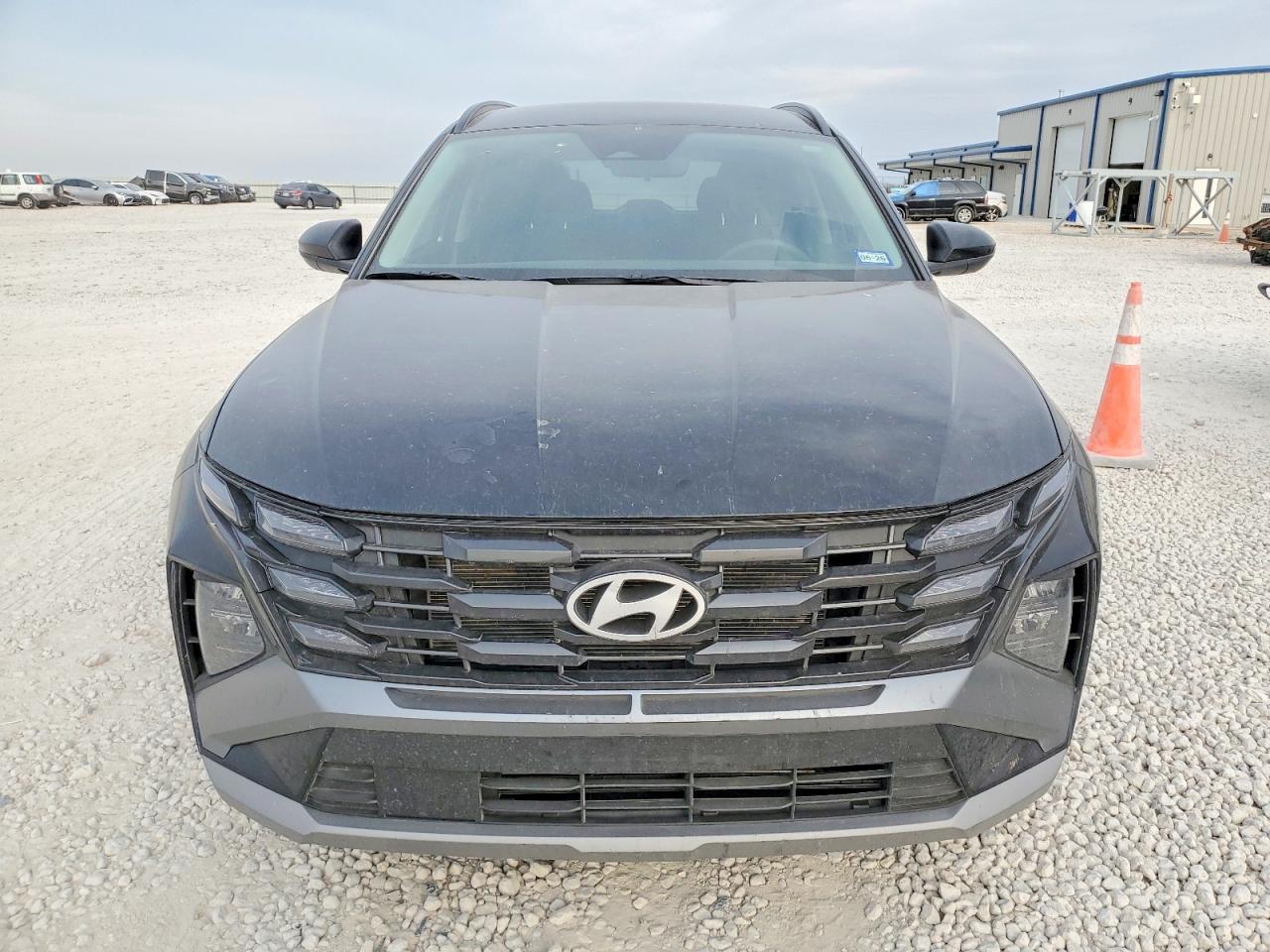 2025 HYUNDAI TUCSON SEL photo 5