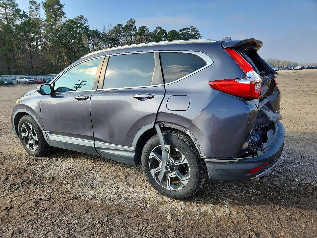 2017 HONDA CR-V TOURING photo 2