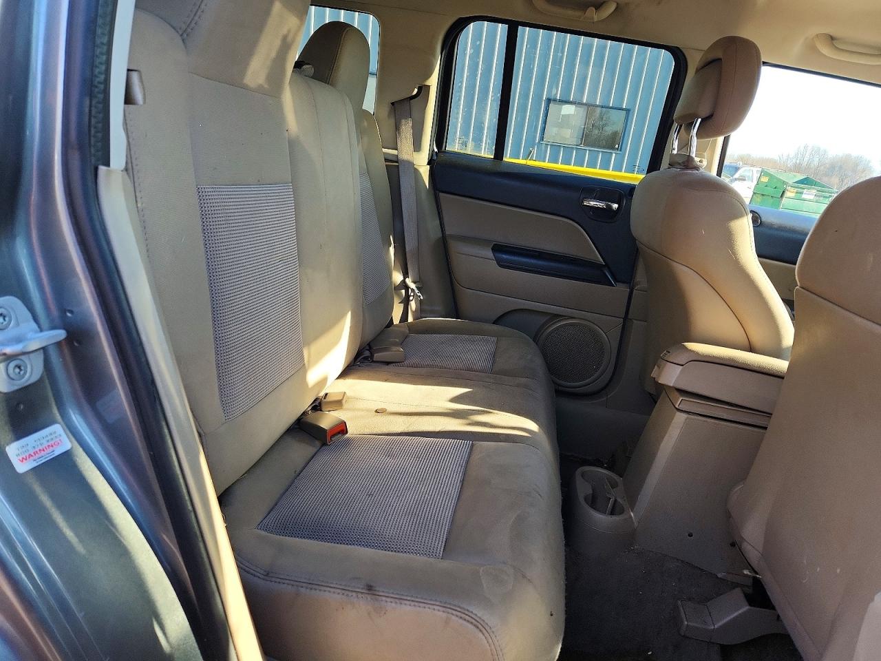 2012 JEEP PATRIOT SPORT photo 10
