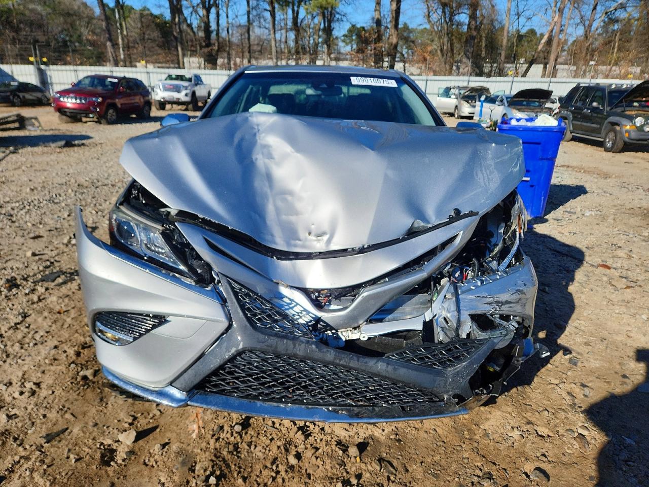 2018 TOYOTA CAMRY L photo 5