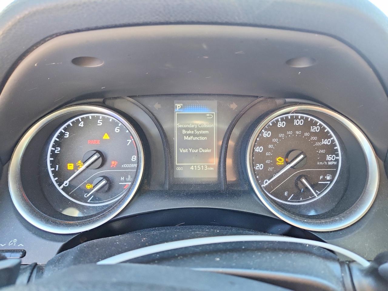 2018 TOYOTA CAMRY L photo 9