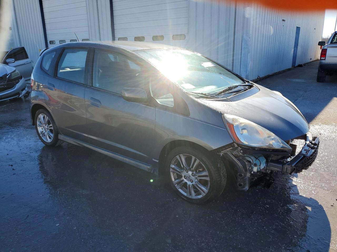 2011 HONDA FIT SPORT photo 4