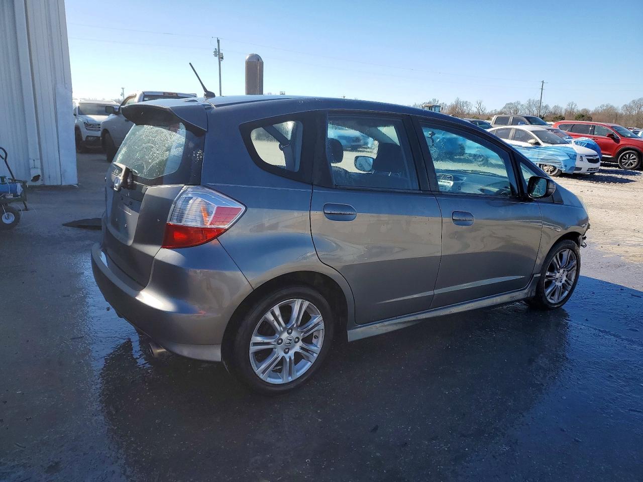 2011 HONDA FIT SPORT photo 3