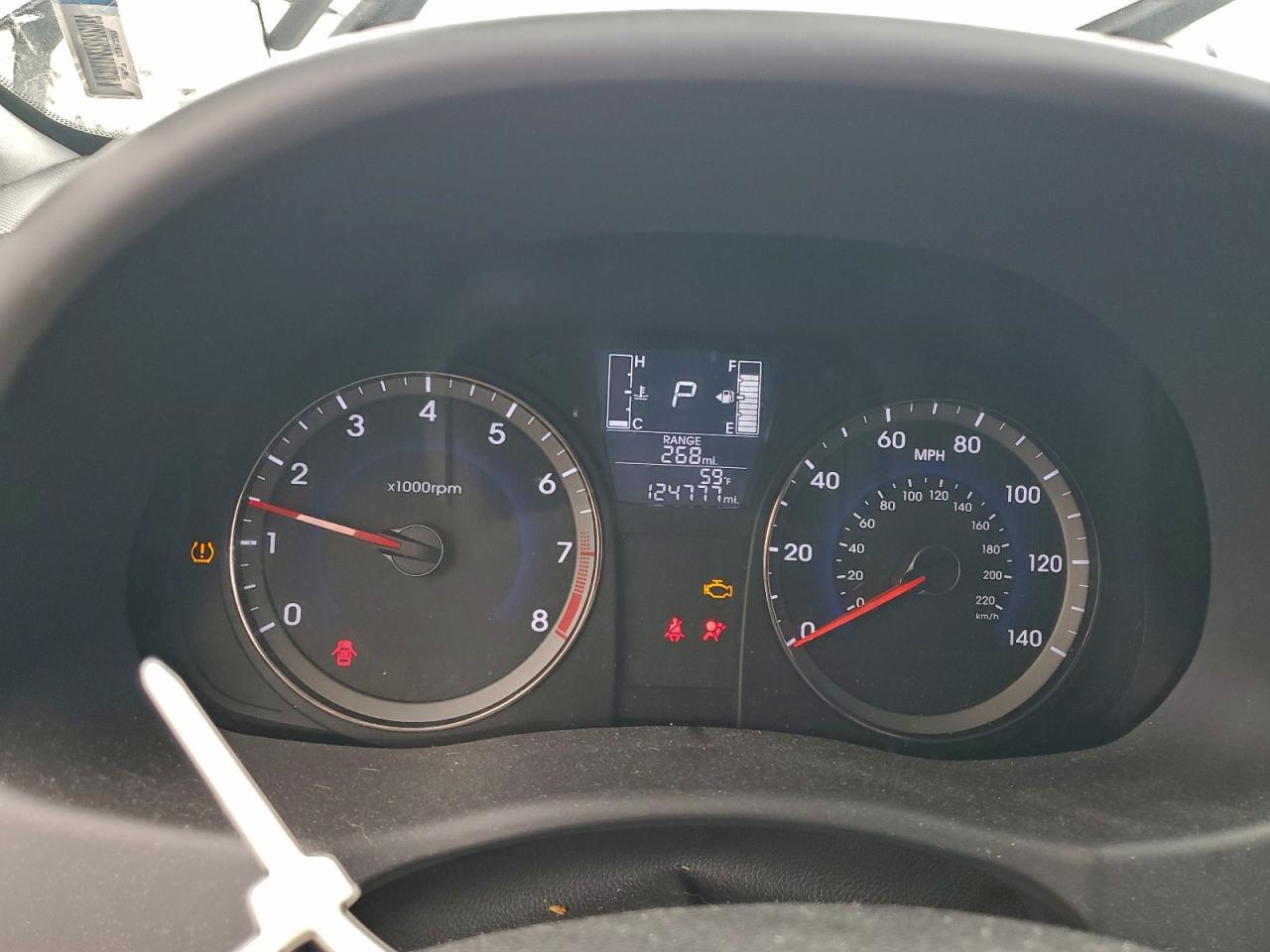 2016 HYUNDAI ACCENT SE photo 9