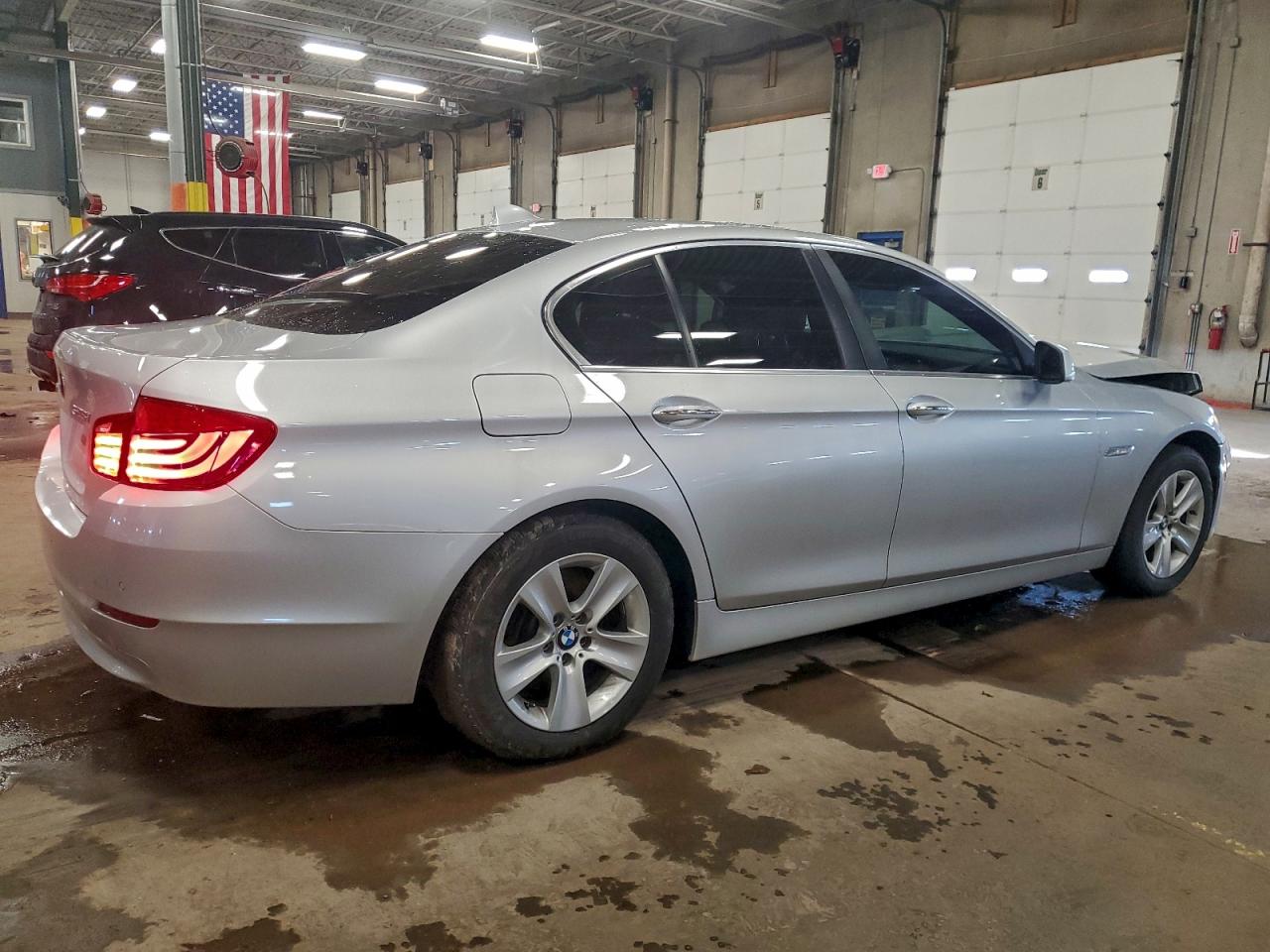2013 BMW 528 XI photo 7