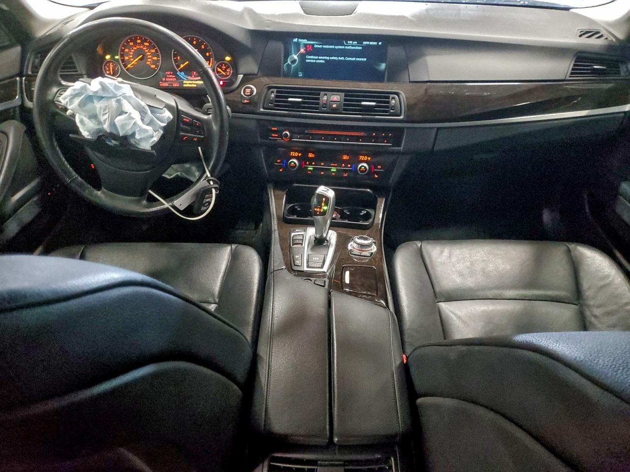 2013 BMW 528 XI photo 22