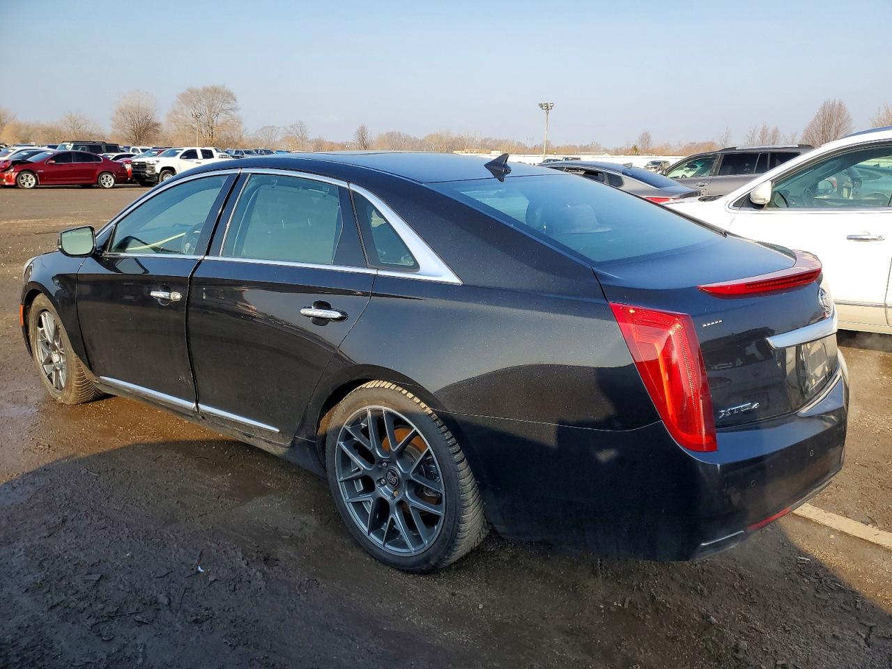 2014 CADILLAC XTS VSPORT PLATINUM photo 2