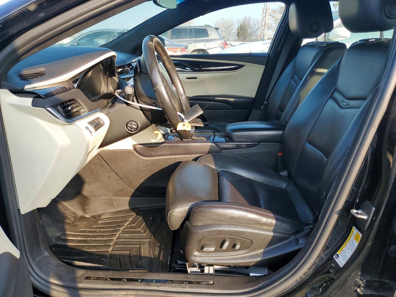 2014 CADILLAC XTS VSPORT PLATINUM photo 7