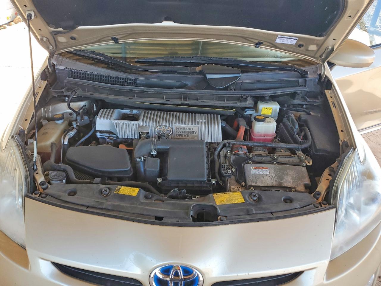 2011 TOYOTA PRIUS photo 21