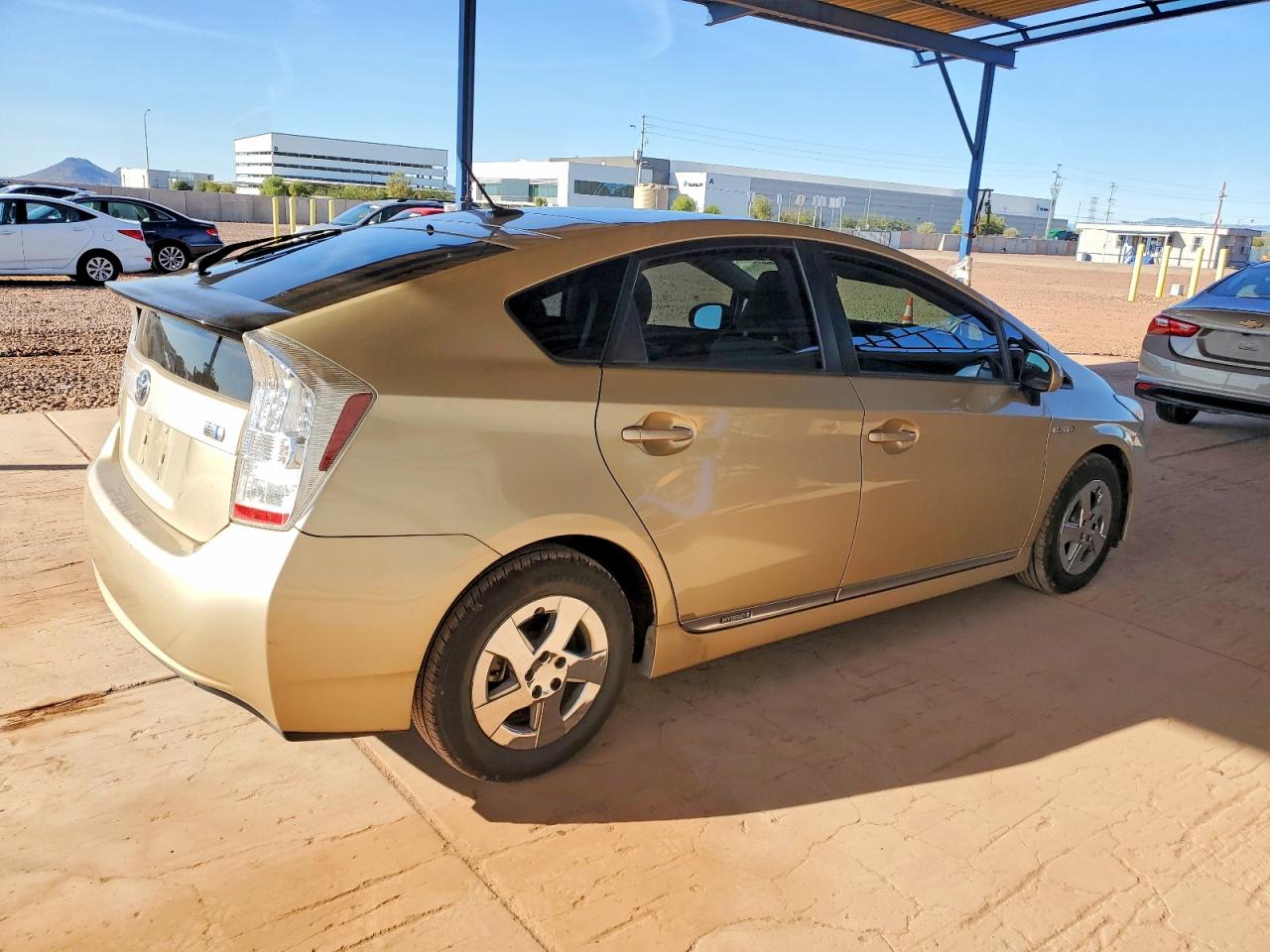 2011 TOYOTA PRIUS photo 5