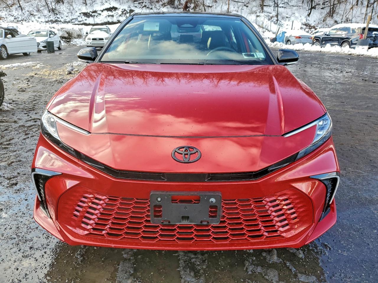 2025 TOYOTA CAMRY XSE photo 5