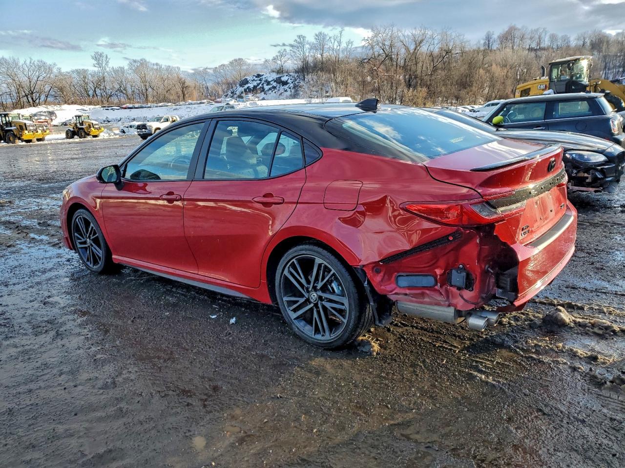 2025 TOYOTA CAMRY XSE photo 2