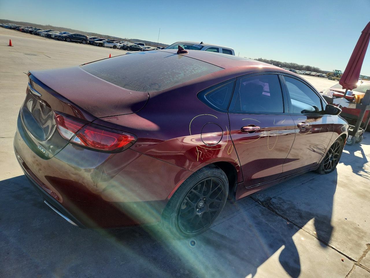 2016 CHRYSLER 200 S photo 3