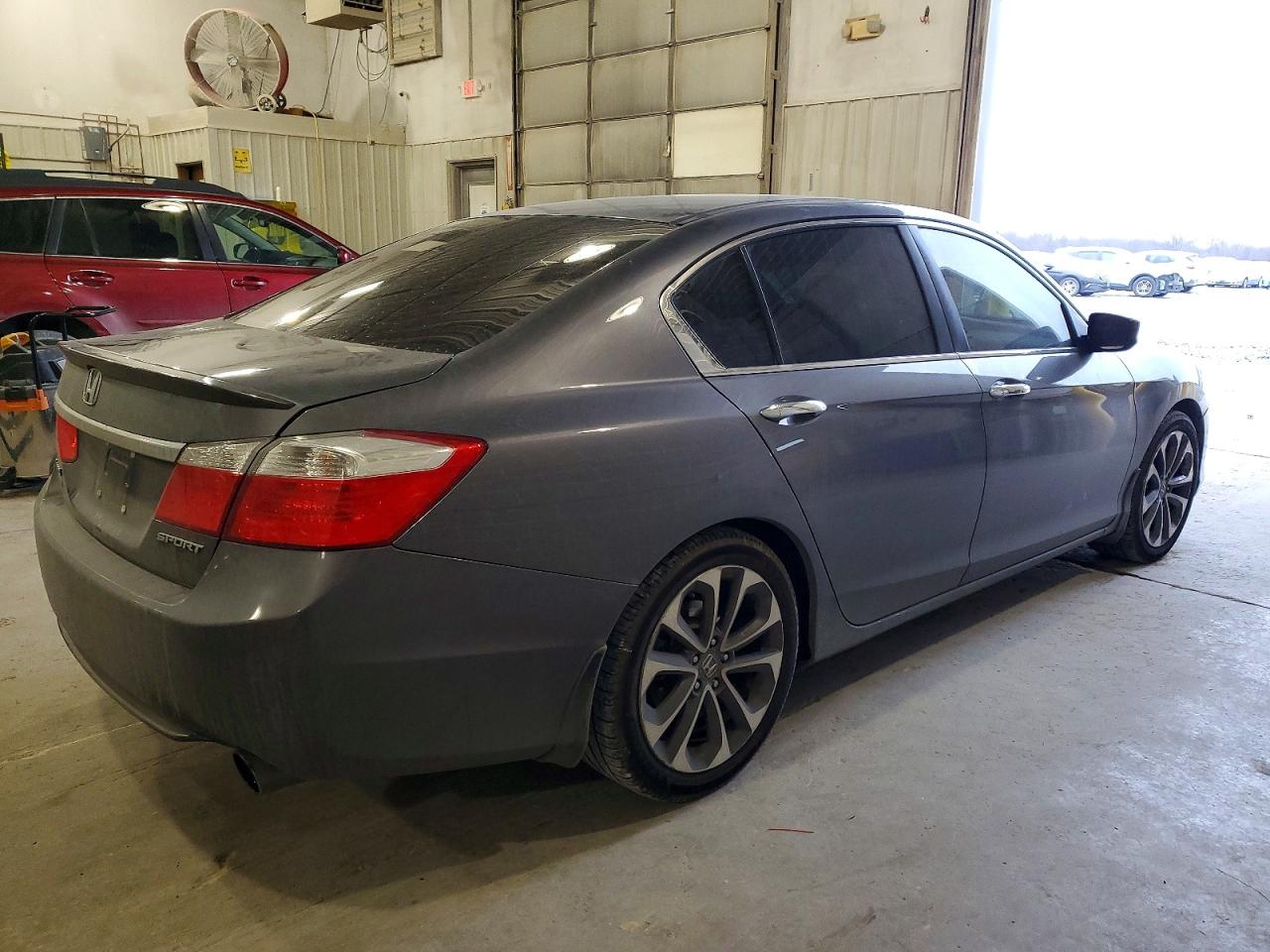 2013 HONDA ACCORD SPORT photo 3