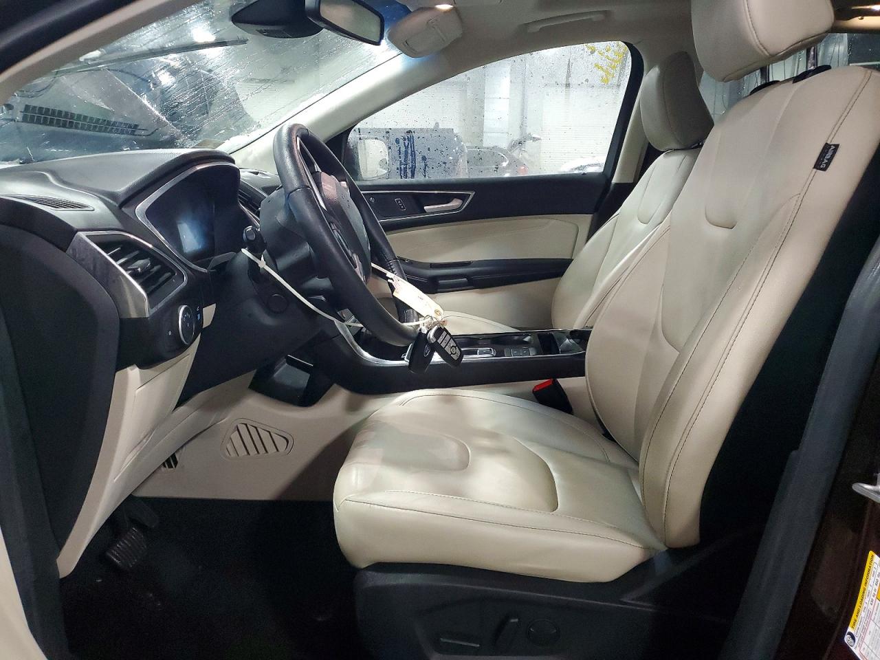 2020 FORD EDGE TITANIUM photo 7