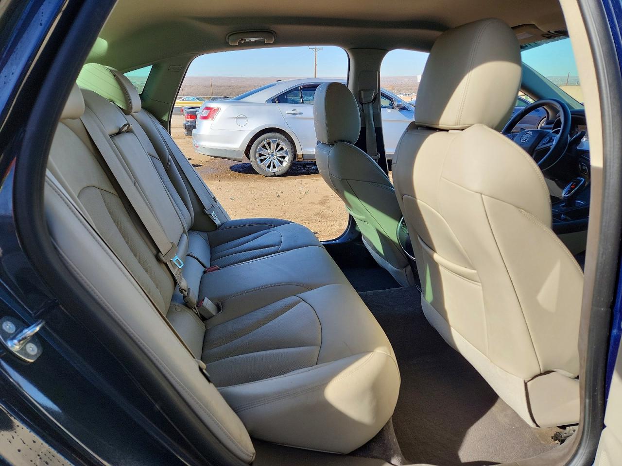 2017 BUICK LACROSSE ESSENCE photo 10
