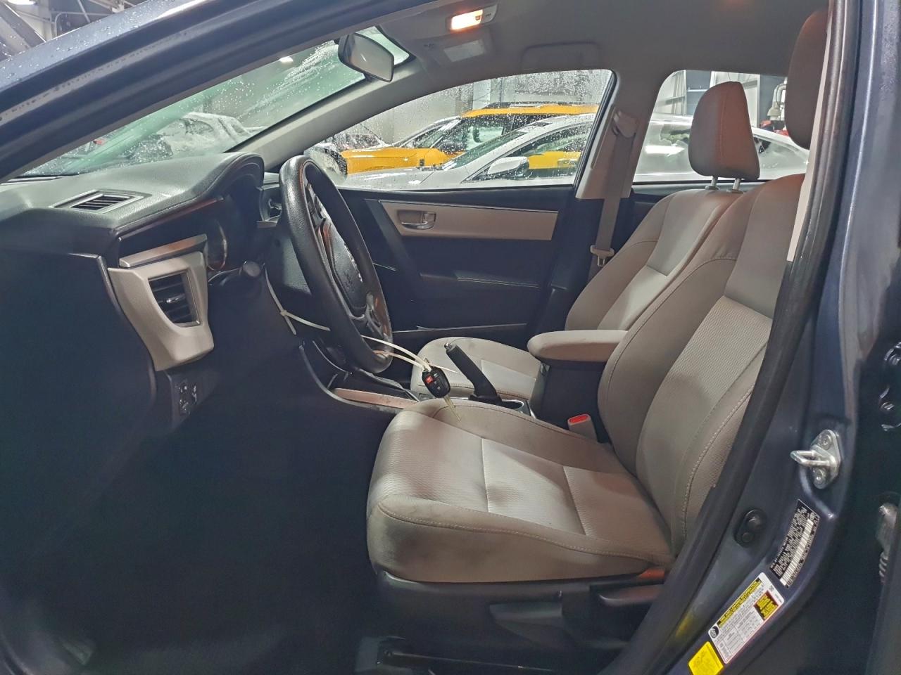 2016 TOYOTA COROLLA L photo 7