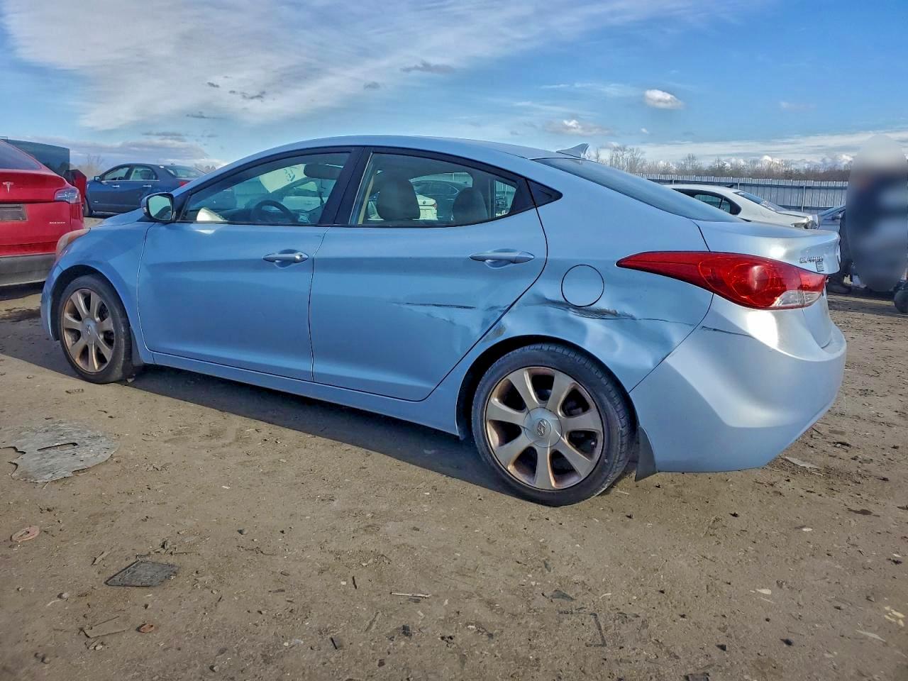 2012 HYUNDAI ELANTRA GLS photo 2