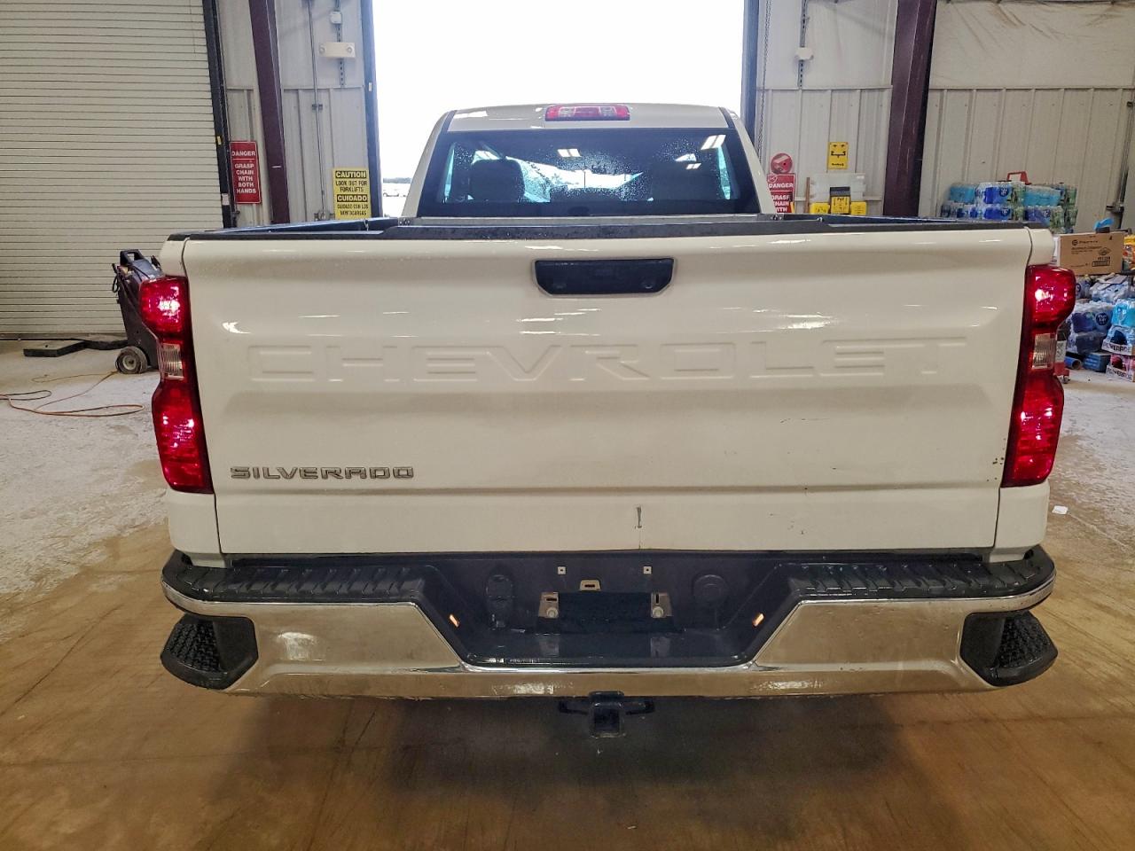 2025 CHEVROLET SILVERADO C1500 photo 6