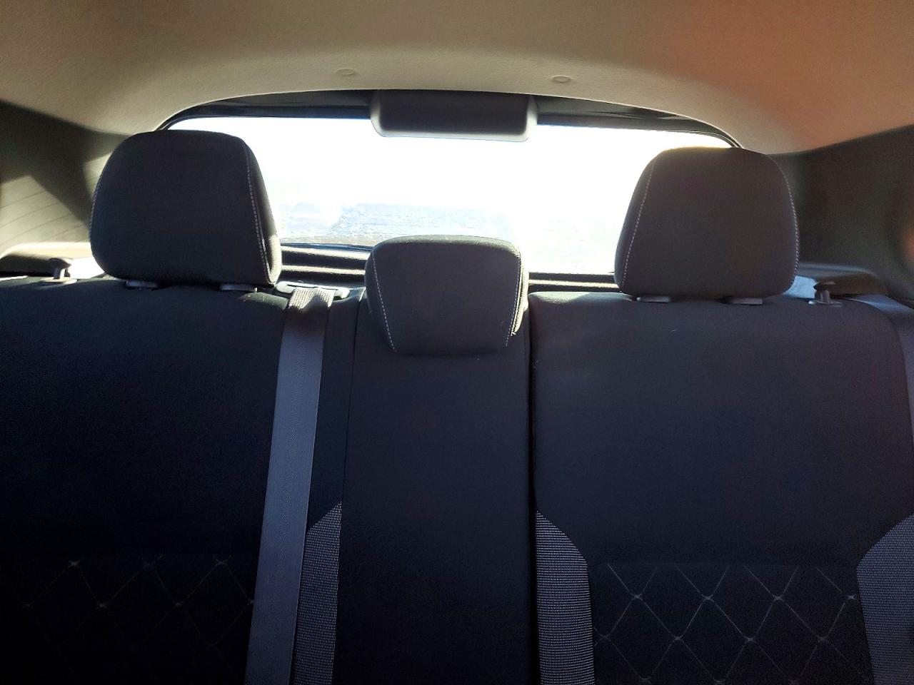2018 NISSAN KICKS S photo 10