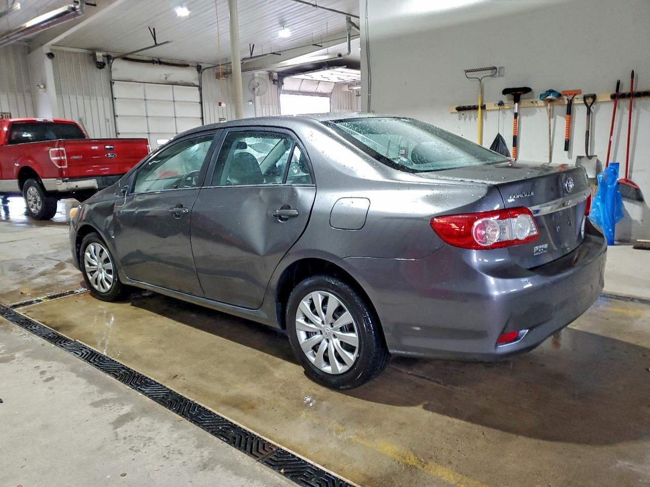 2012 TOYOTA COROLLA BASE photo 3
