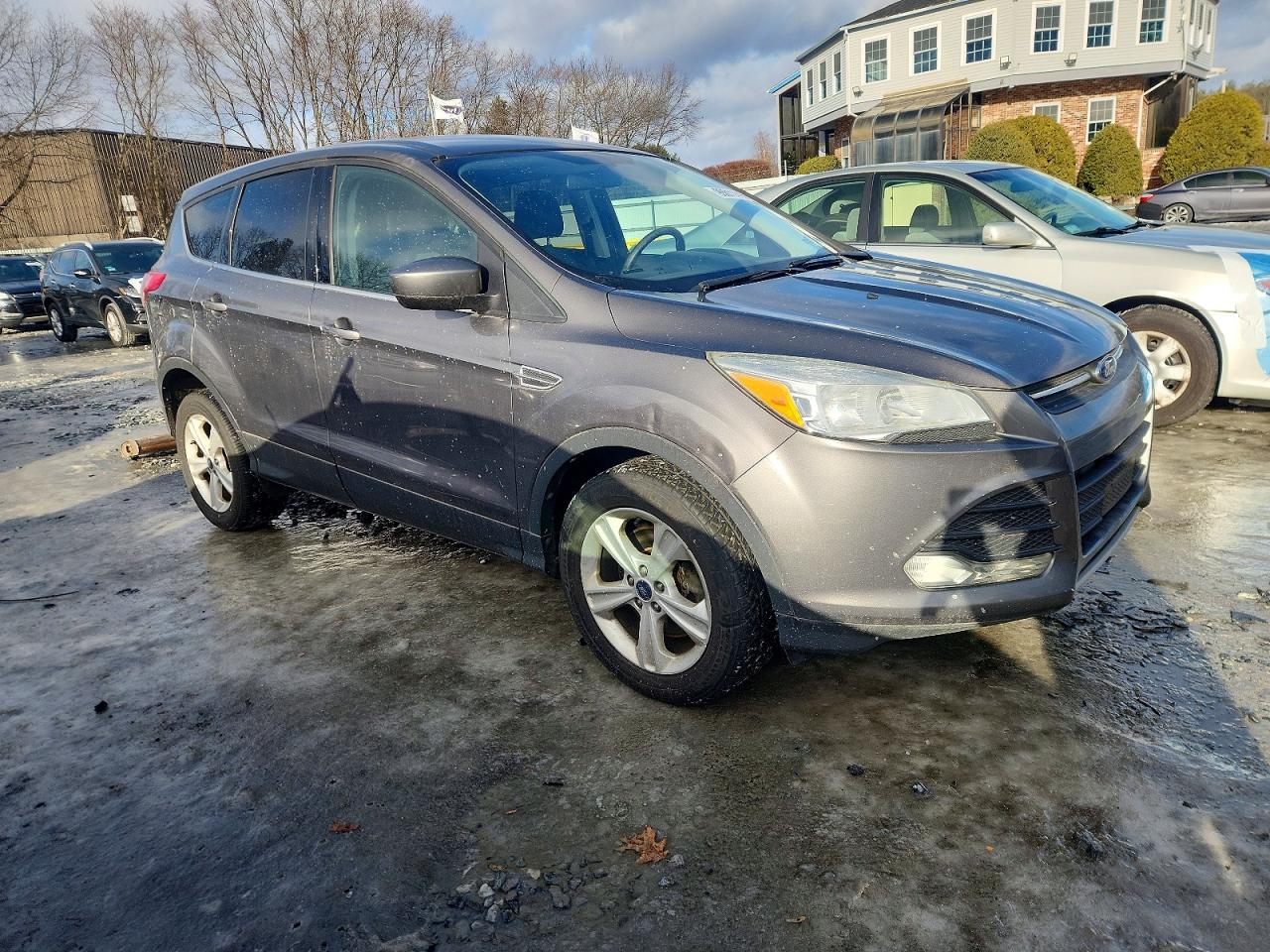 2014 FORD ESCAPE SE photo 4